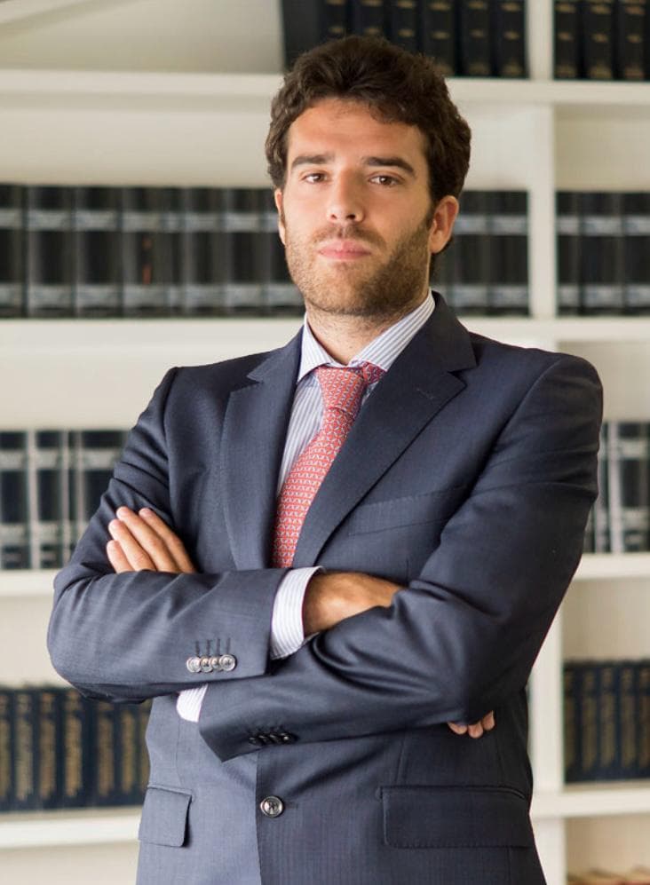 Carlos Álvarez